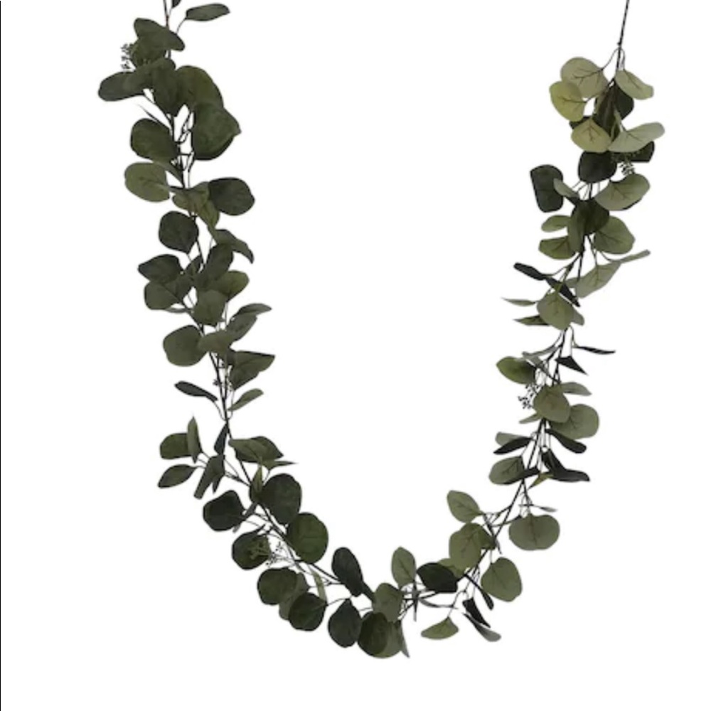 Burgundy and Eucalyptus 6ft garland